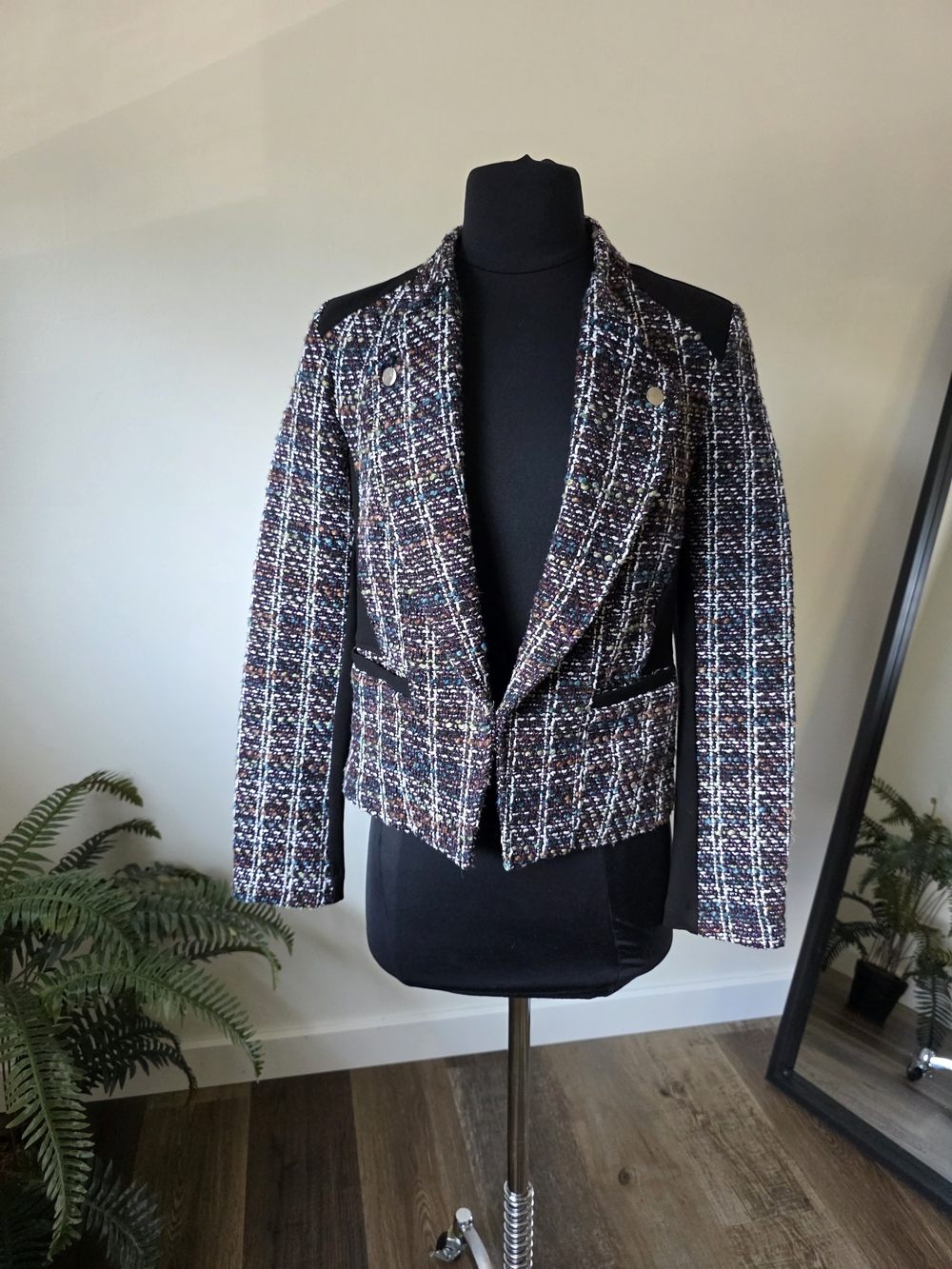 Dex Size 5 Multicolor Tweed Blazer with Black Accents